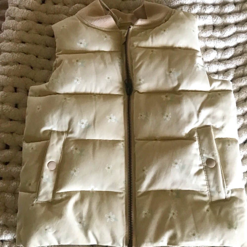 Jamie Kay Taylor Vest Simple Flower Pattern